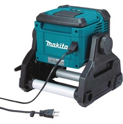 REFLETOR LED A BATERIA 18V MAKITA