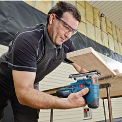 SERRA TICO-TICO 12V GST 12V-70 SEM BATERIA E CARREGADOR